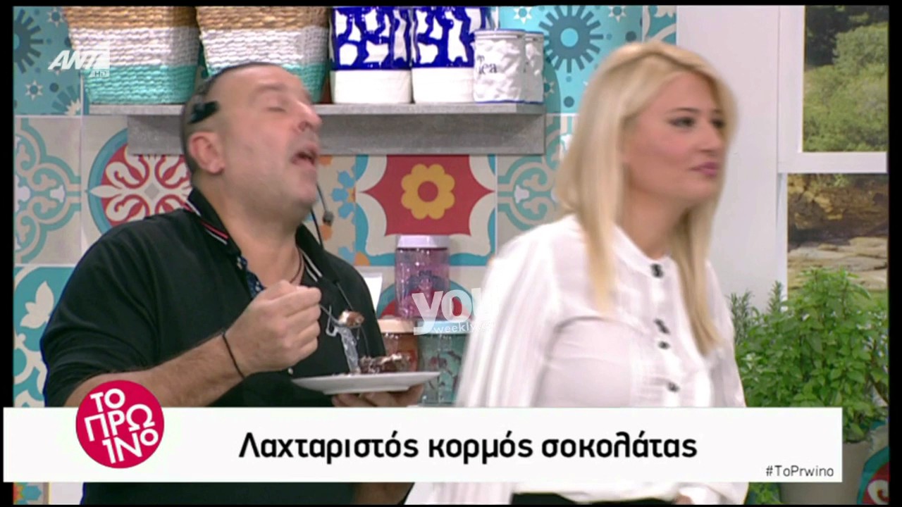 Youweekly.gr: Η Αργυρώ φτιάχνει κορμό σοκολάτας (1ο μέρος)