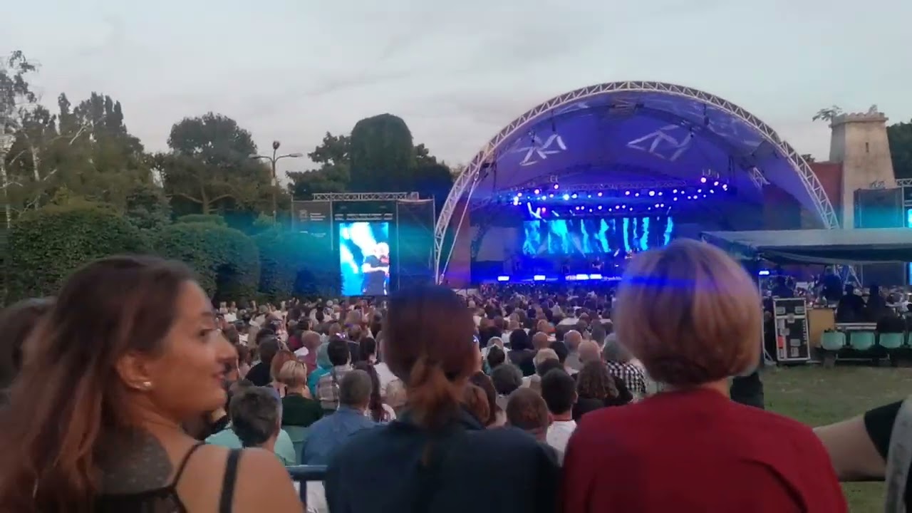David Garrett în Parcul Rozelor din Timișoara.