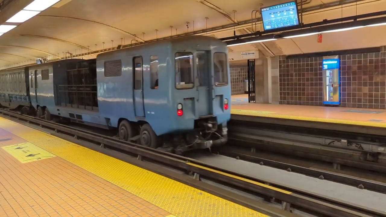 Train dépoussiéreur STM