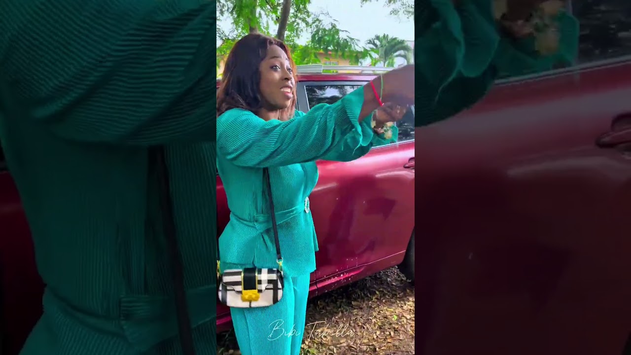 Lady Looks Down On Old School Mate .. .. See what happened Next ..