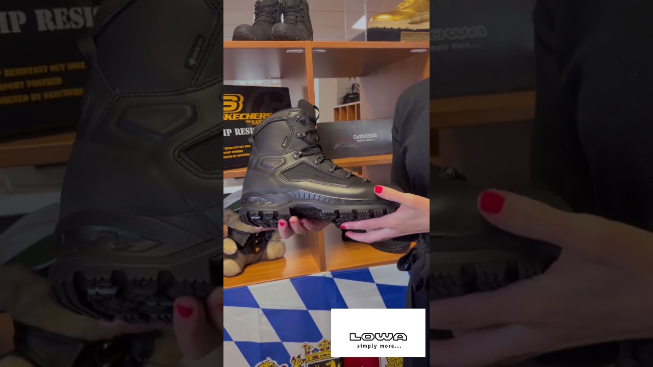 LOWA Einsatzstiefel Breacher GTX® Mid