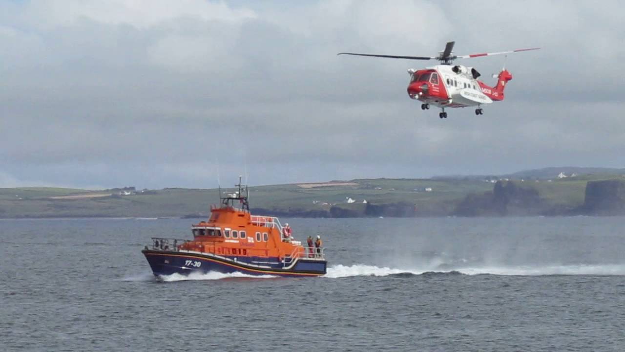 Airwaves Portrush RNLI & Irish Coast Guard Rescue Demonstration.