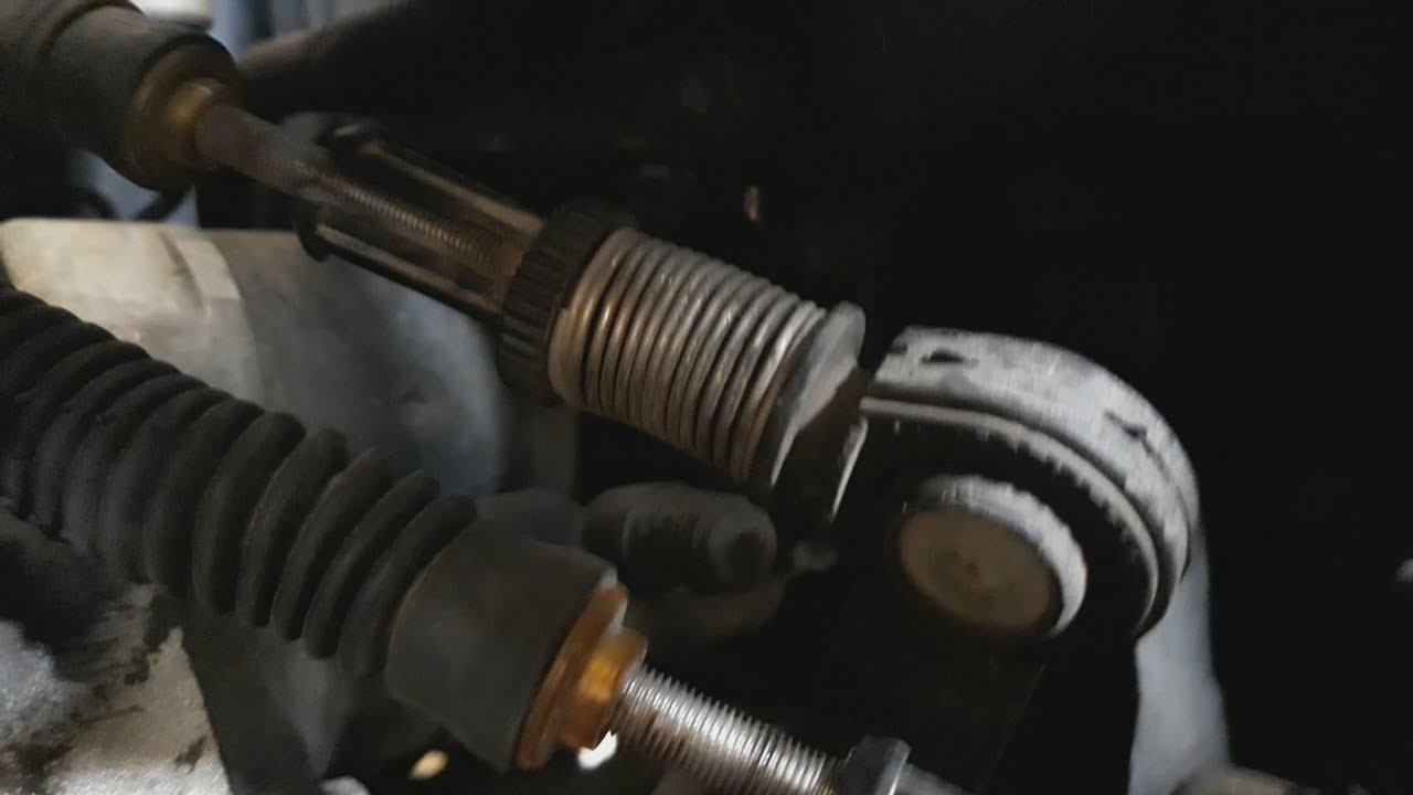 Skoda Fabia 2002 MK1 1.4 MPi kézi váltó alapbeállítása. Gearshift resetting.