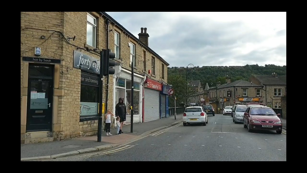 FROM GOLCAR TO NORTHERN SHOPPING CENTRE HUDDERSFIELD (REAL TIME)