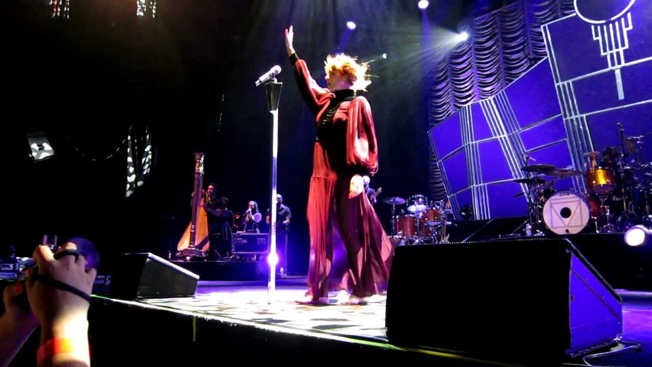 Florence + the Machine - Seven Devils (LIVE)