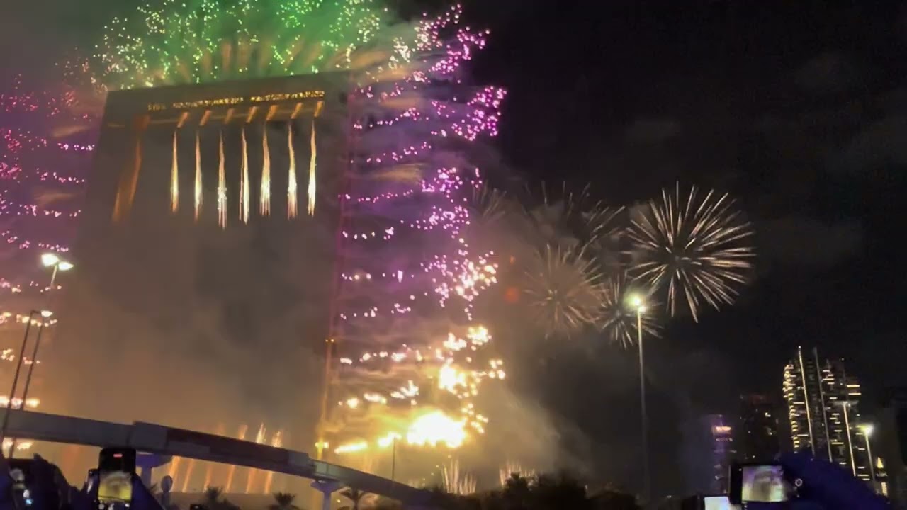 My first new year in Dubai vlog | Happy New Year 2025