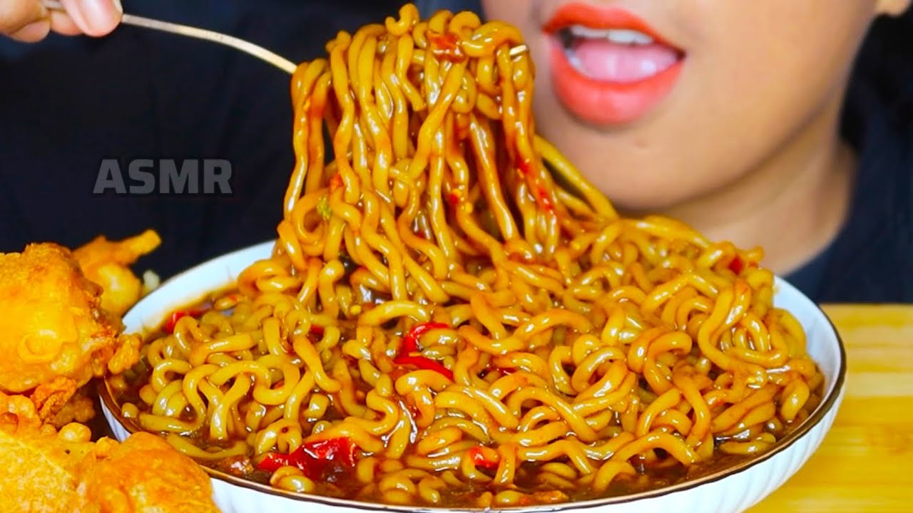 ASMR MIE KOREAN BLACK SPAGHETTI ||ASMR EATING TRENDING ||MUKBANG INDONESIA #ASMR #asmrsounds 