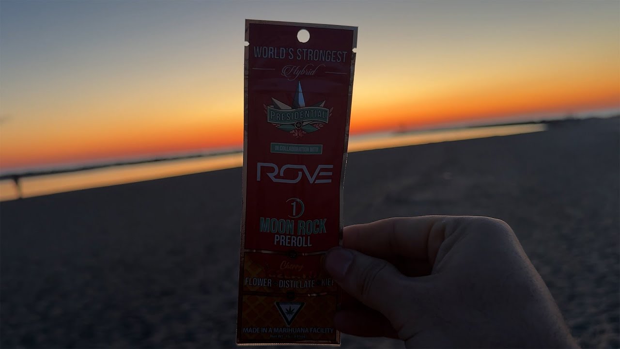 Smoking a ROVE Moon Rock Pre-roll on the Beach (Presidential x Rove Infused Pre-roll)