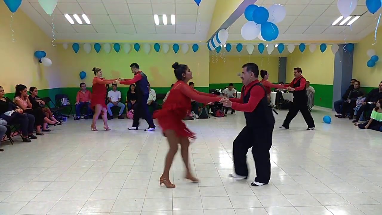 Oiga, Mire, Vea Assemble Dance Studio Landa Jimenez