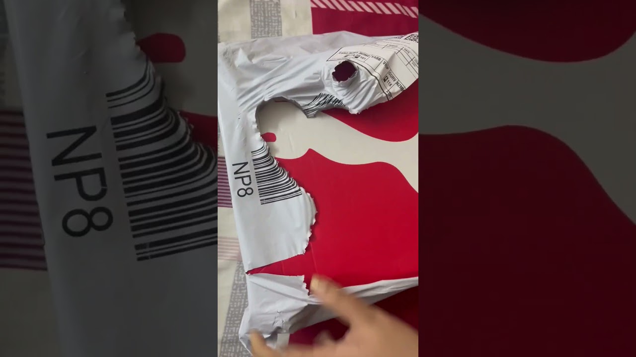 Unboxing puma shoes #unboxing #amazonfinds #amazon #randomfinds #puma #footwear #youtube #pumashoes