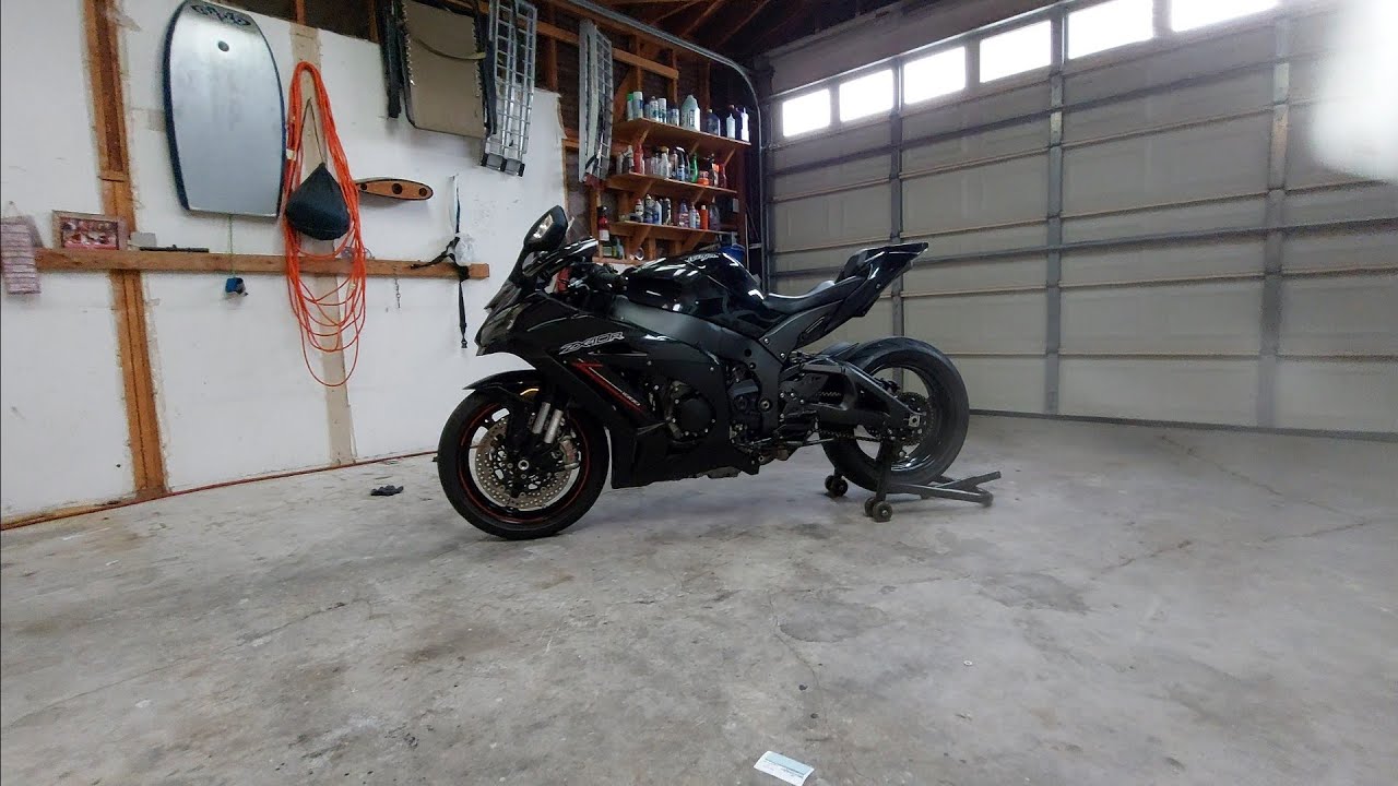 2020 Kawasaki zx10r review