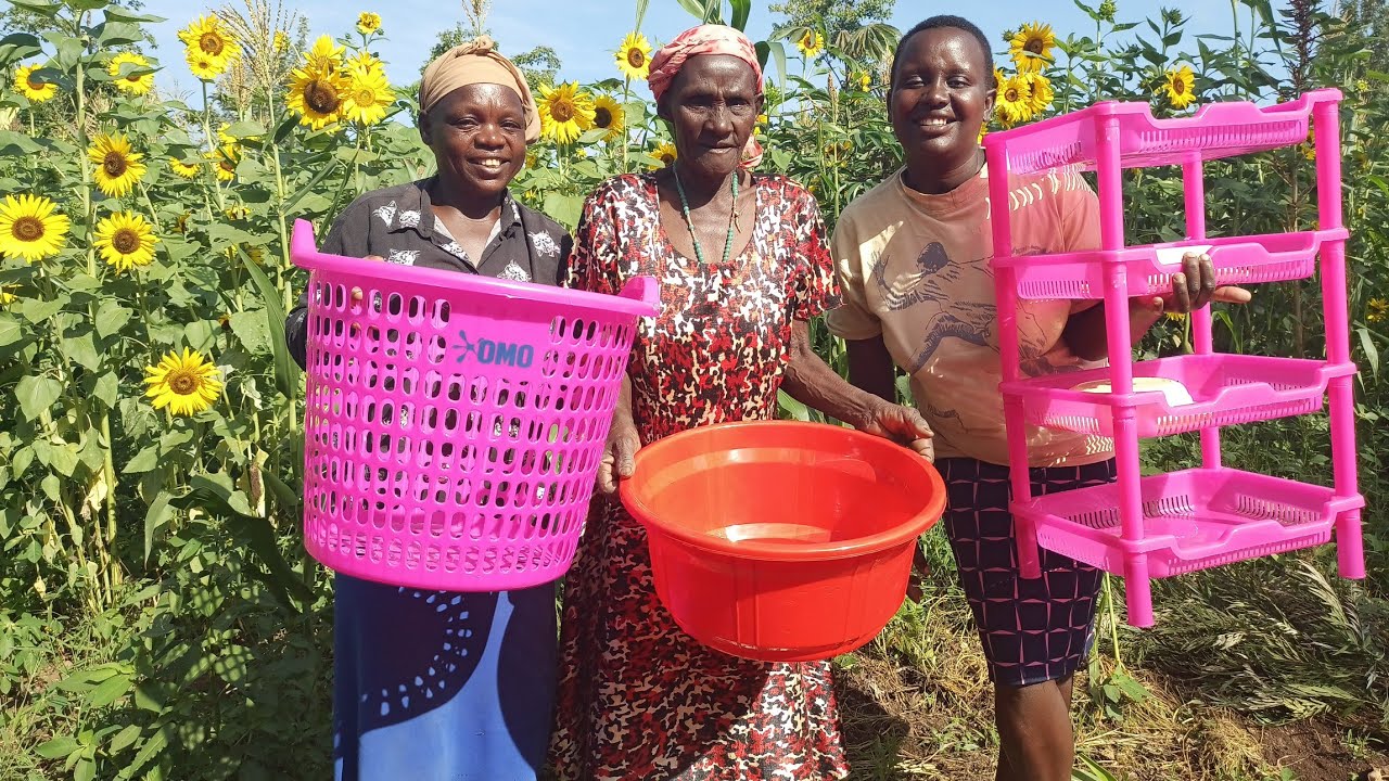 Unbelievable visit, new laundry basket 🧺, utensils rack, basin and cooking maandazi, cabbage and tea