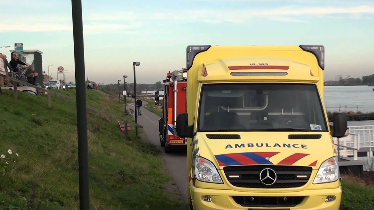 Grote zoekactie naar verdwenen jacht op de Merwede
