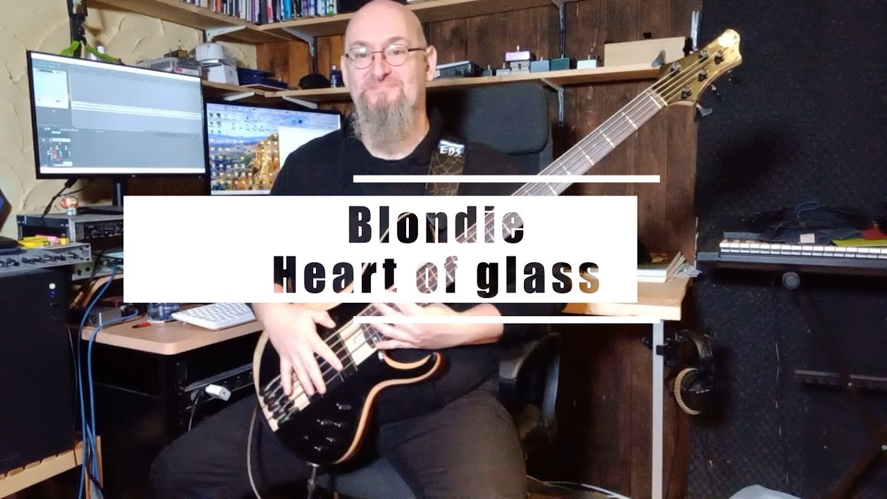 408 Blondie Heart of glass bass cover