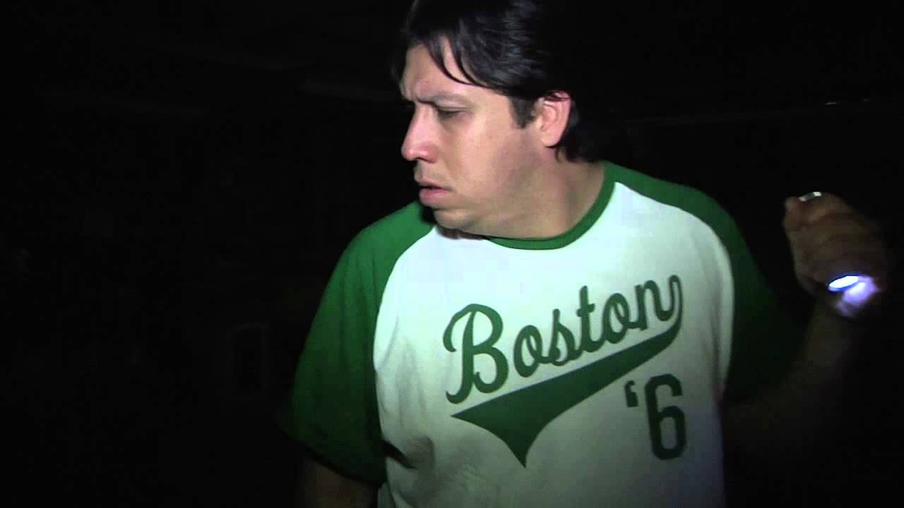 Unaired (2009)