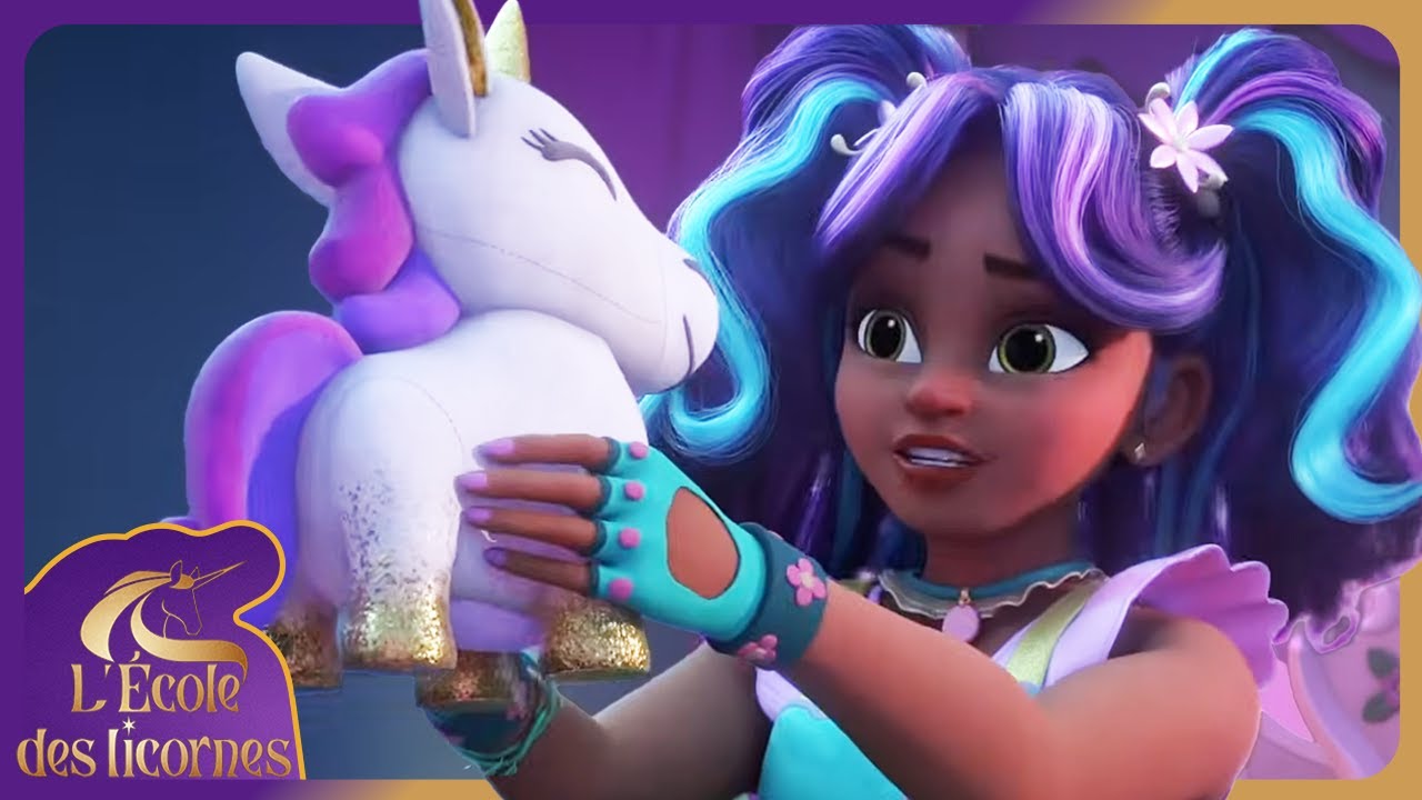 Ava et sa peluche licorne ! |  L'École des Licornes 🦄🌈 | Dessins animés pour enfants