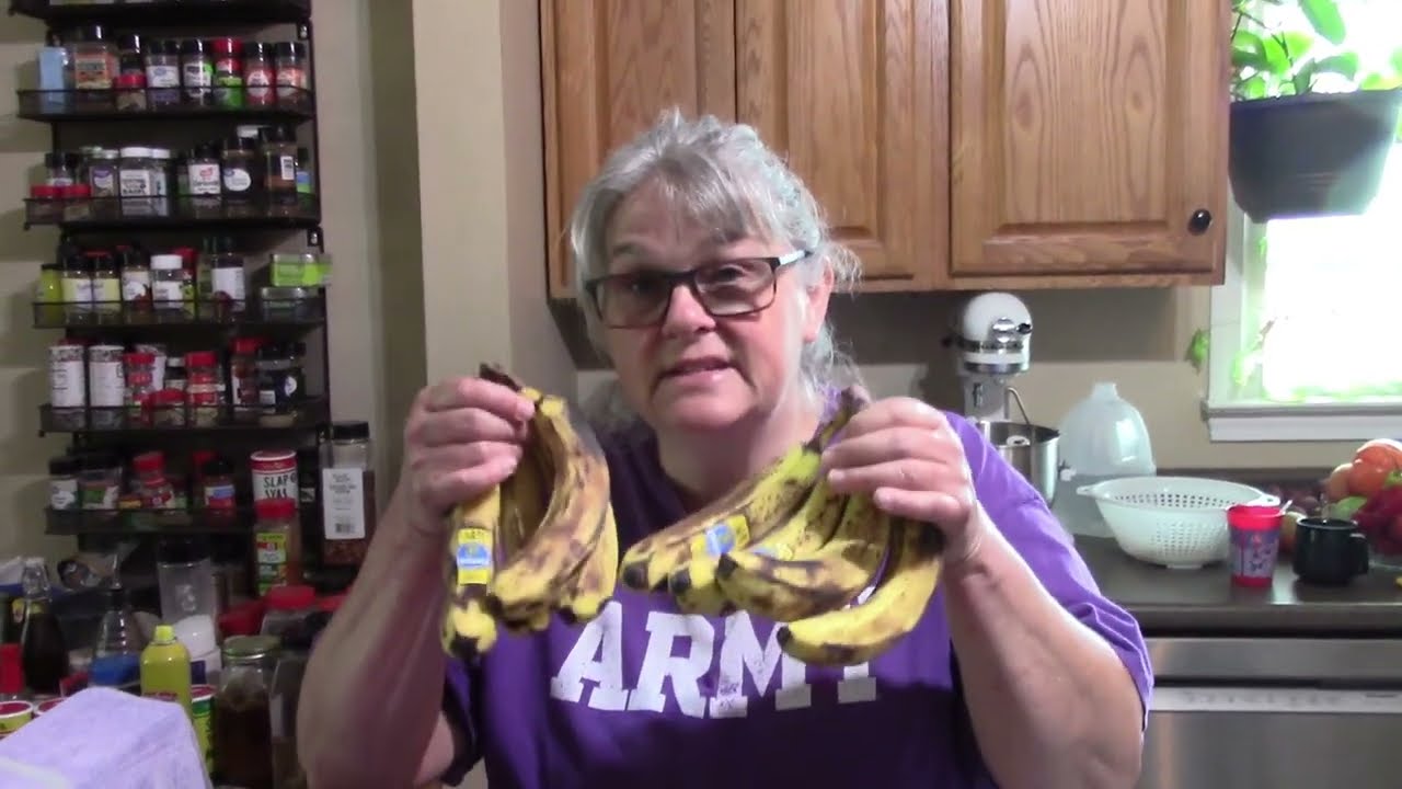 How to freeze bananas #freezingfood #bananas #banana #tips #preservingfood