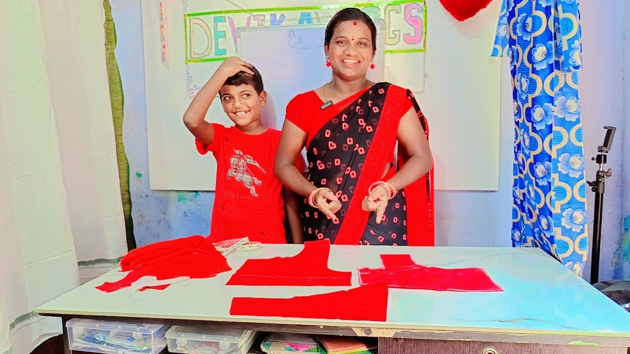 నా బ్లౌజ్ కటింగ్ అడుగుతున్నారు కదా ఫ్రెండ్స్ చూడండి కొలత బ్లౌజ్ లేకుండా ఫర్ఫెక్ట్ కటింగ్