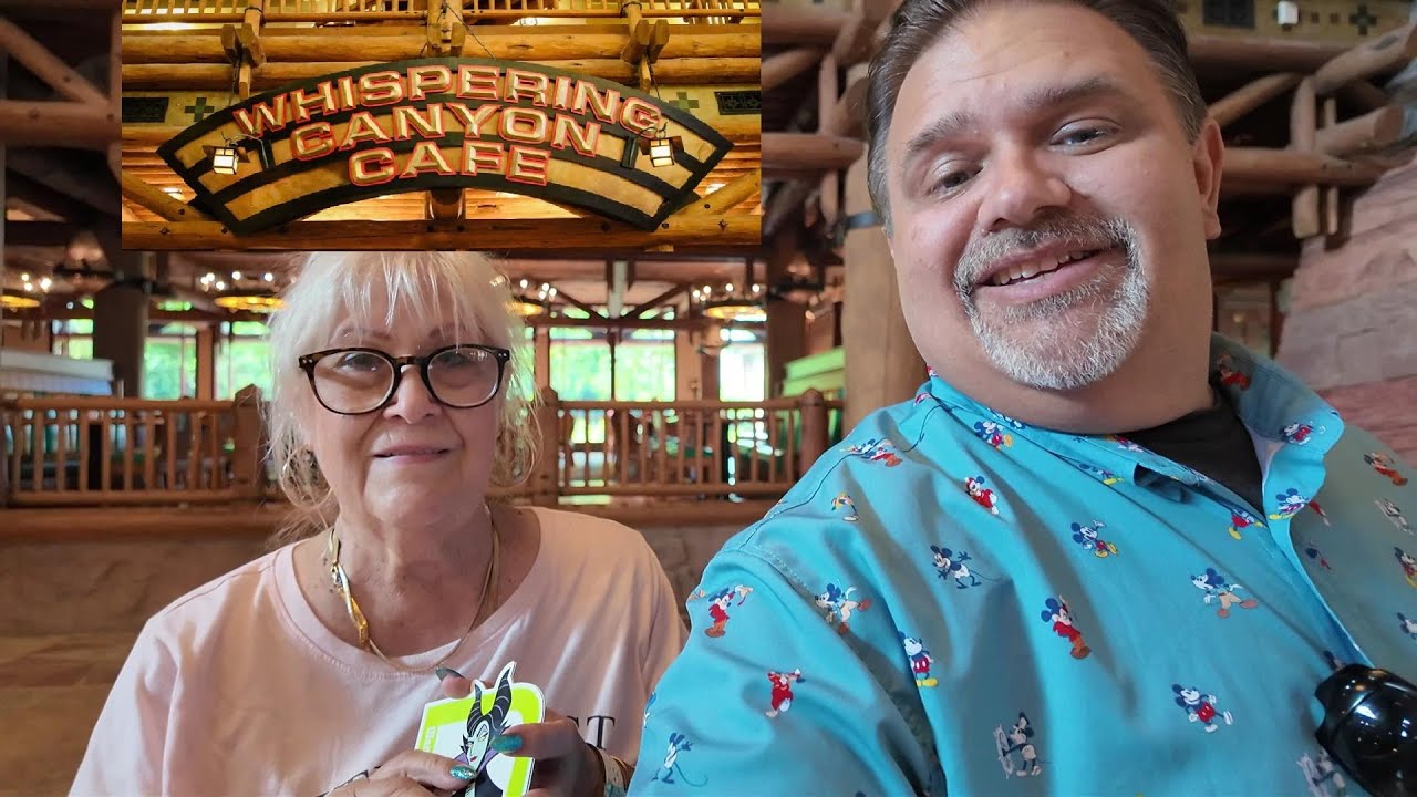 Disney dinner at Whispering Canyon Cafe - BBQ Platters!
