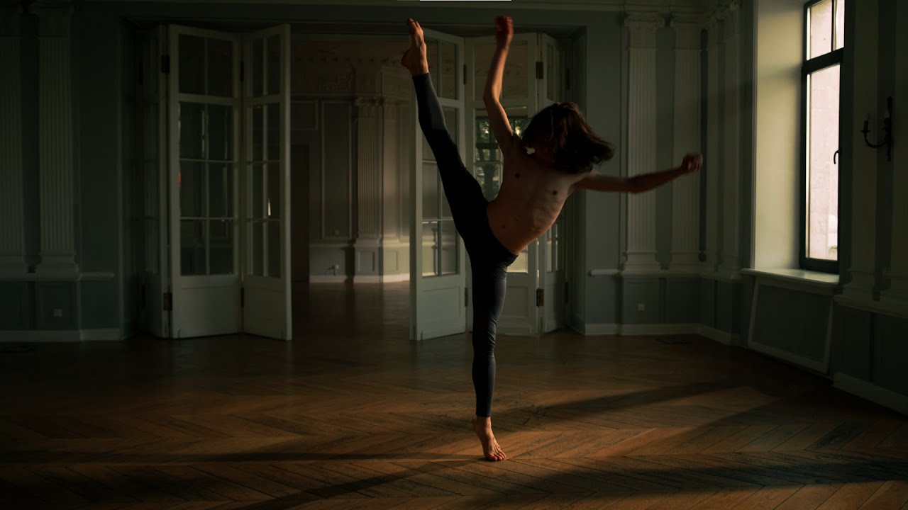 melody of movements  (Peter Gundry –.Goëtia.)