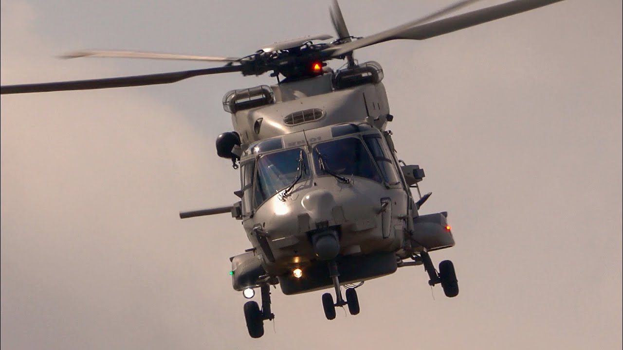 Helicopter Airshow Arrivals & Departures!