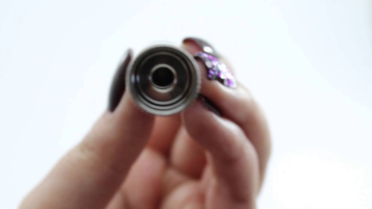 Hot Shots Vapor in Calgary, Alberta presents: What is an electronic cigarette or e-cig?