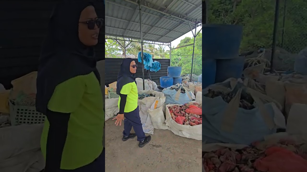 Where trash goes to be recycled ♻️ and find a new life! #plasticpollution #oceancleanup  #Bintan 