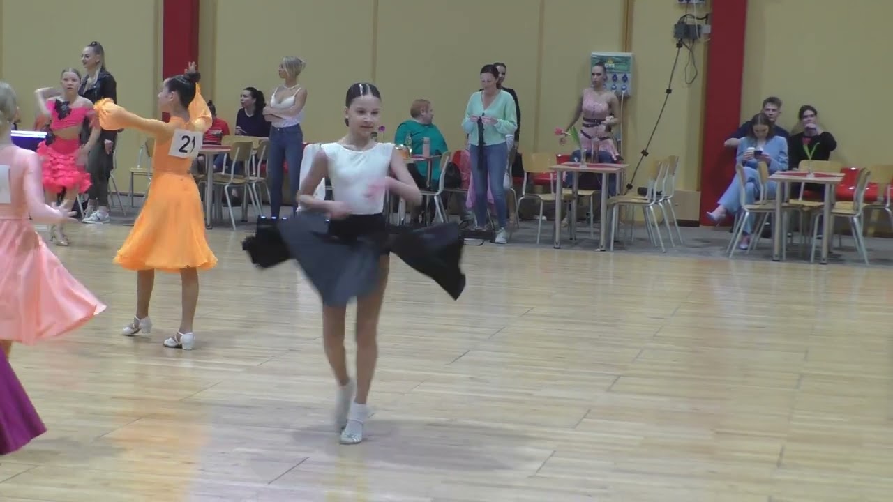 Lietuvos solo Latino Juvenile 2 D ChaCha semi-final