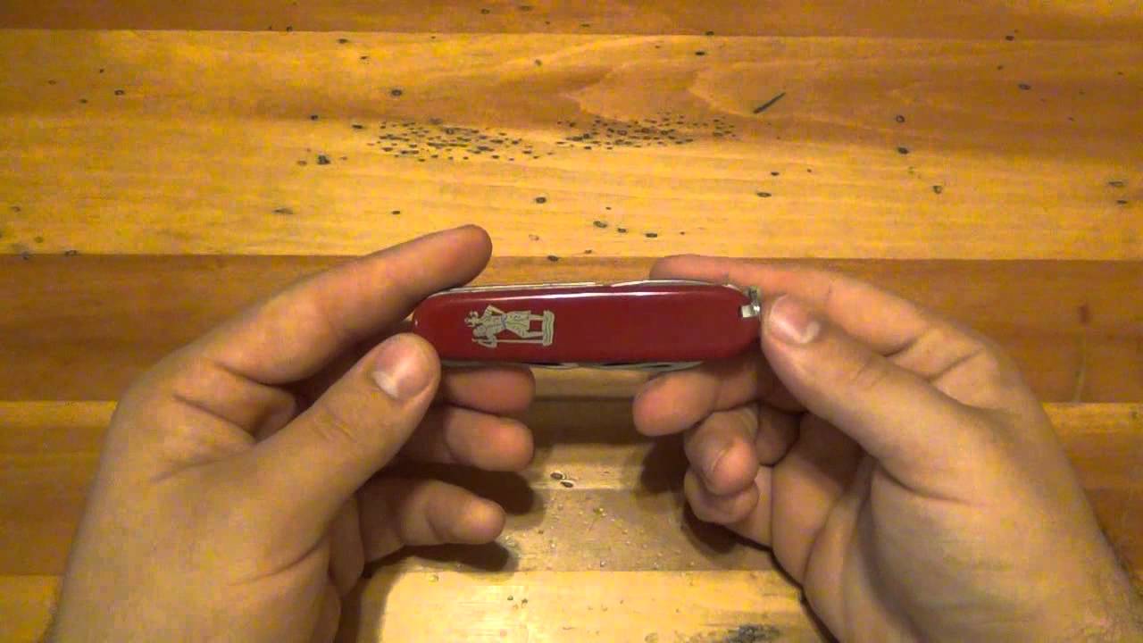 Knife Review : RARE Victorinox Automobile
