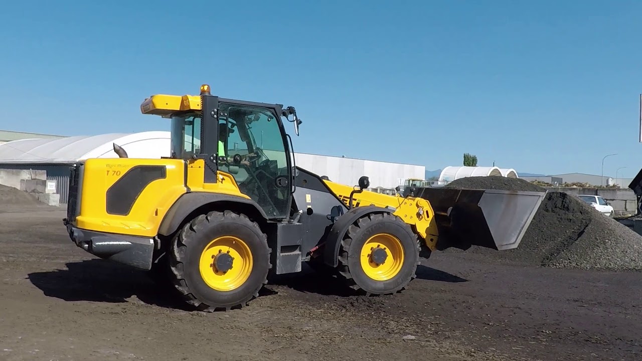 Dieci Agri Pivot T70 working in landscape supply yard