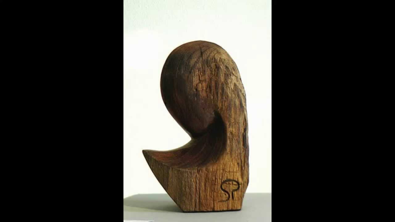 Historisches Holz - Skulpturen aus Fachwerk