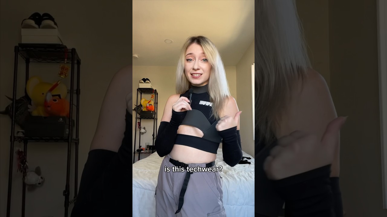 what is techwear??