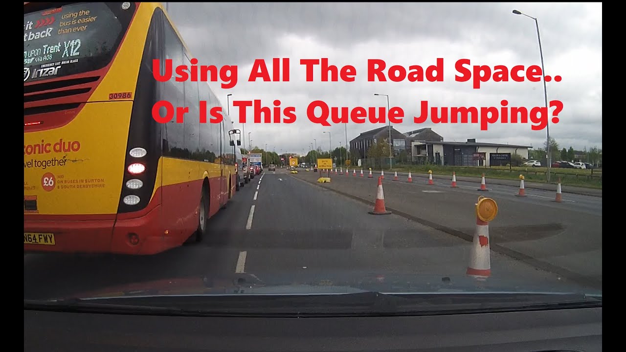 Using Both Lanes - Queue Jumping or Reducing Traffic