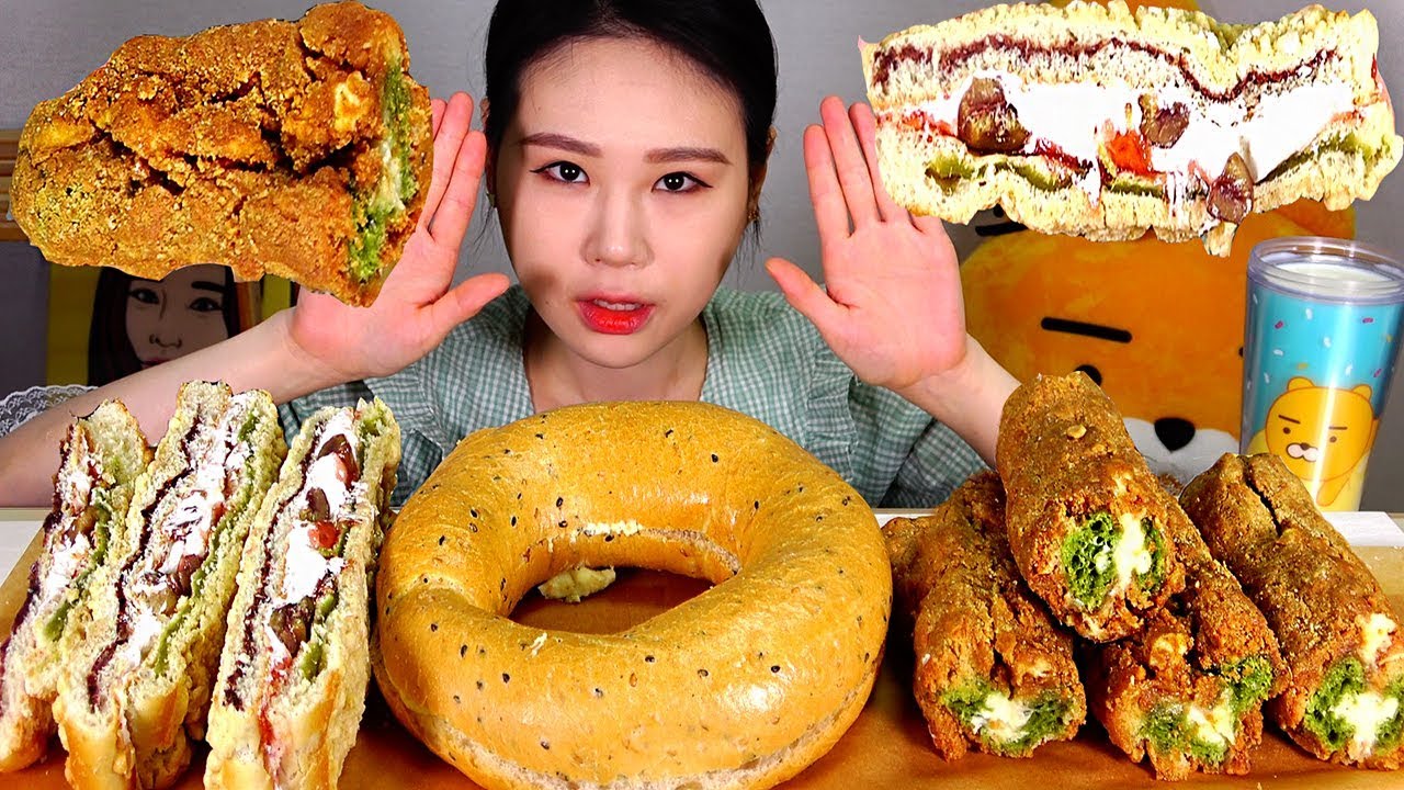 Хлеб из мамонта, Лук-бублик, Зеленый чай Хлеб Injeolmi Mukbang ест звук