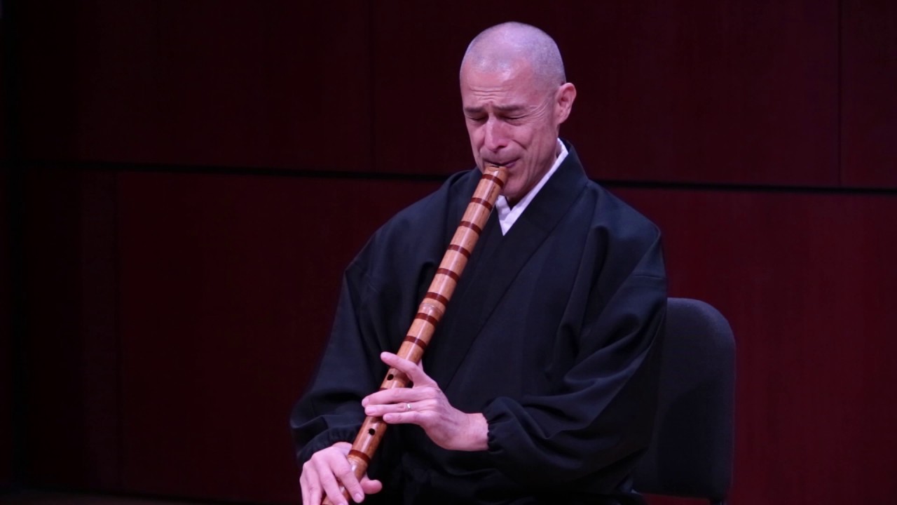 Riley Lee Music: Riley Lee plays Cascading Waterfall / Takiotoshi 尺八 滝落