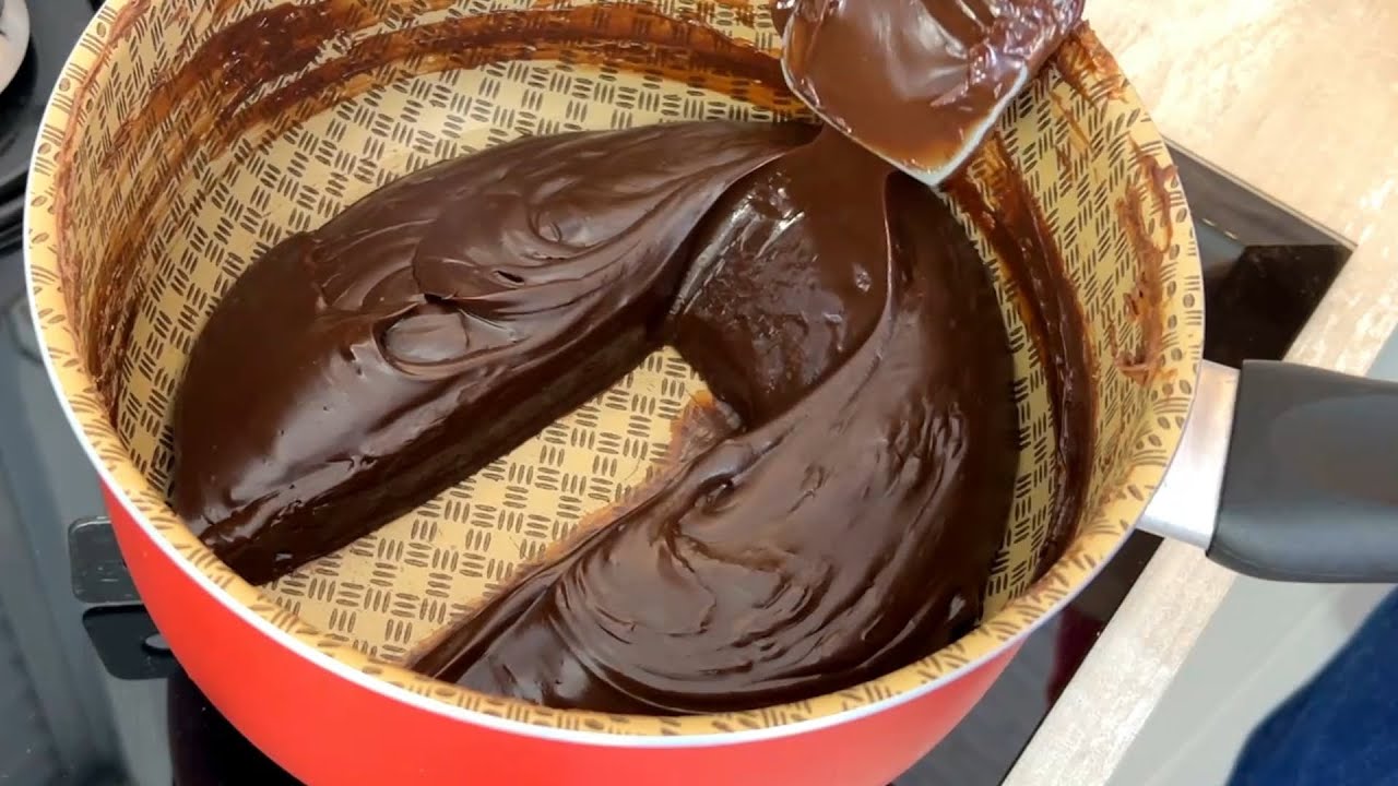 MARGARINA OU MANTEIGA NA RECEITA DE BRIGADEIRO?