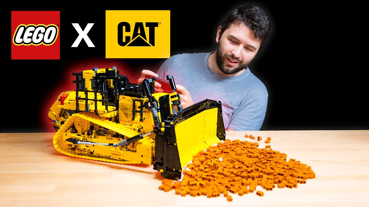 Строим самый большой бульдозер LEGO Technic! — Caterpillar D11T