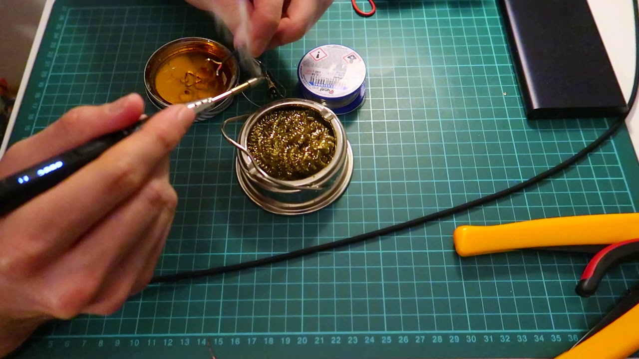 Soldering a new jack plug for Sennheiser MX365 headphones