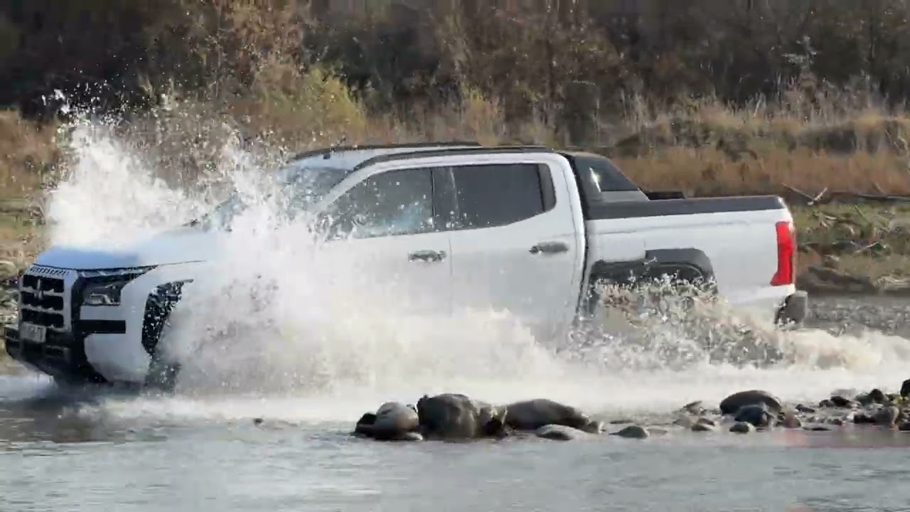 Mitsubishi L200 in action!