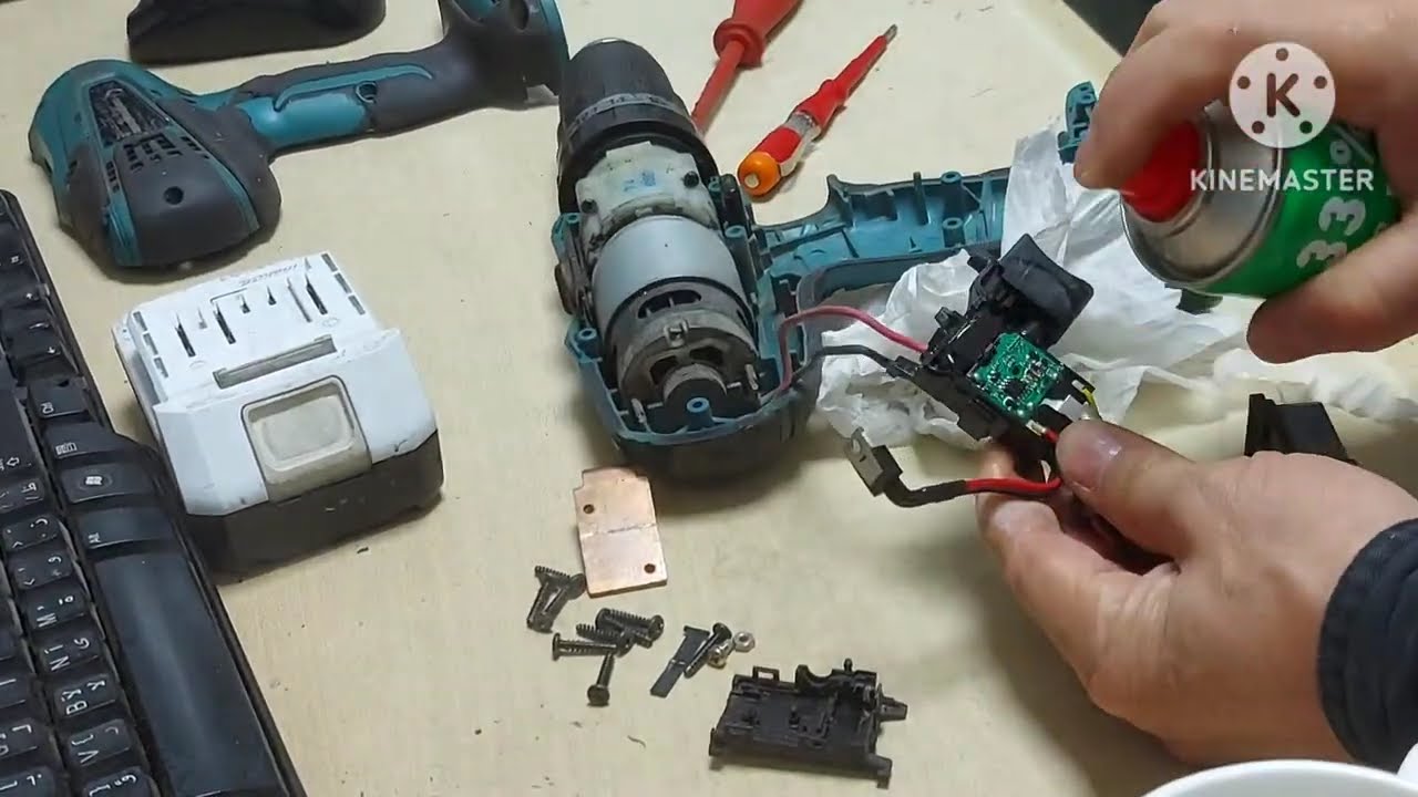 Makita HP457D cordless drill.. how I repair the switch.. #makita #satisfying  #tools #machine