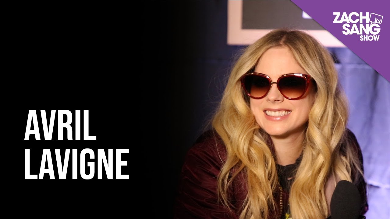 Avril Lavigne | Backstage at the Grammys