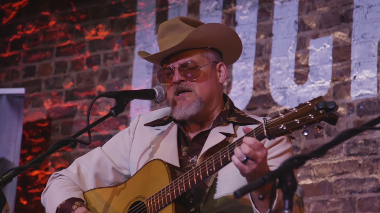 The Cleverlys, Live at Puckett's 
