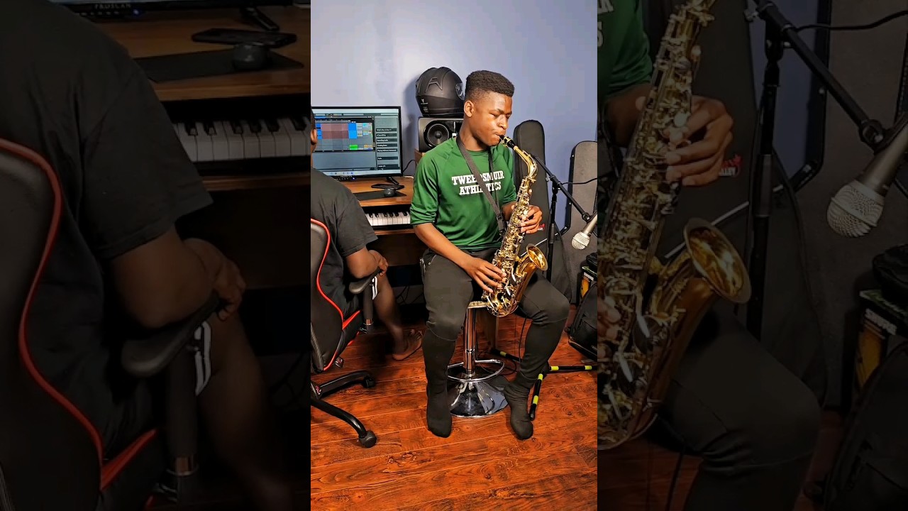 Goodness Of God (saxophone cover)😱😳😭🎷 #music #saxophone #worship #goodnessofgod #talent #trending