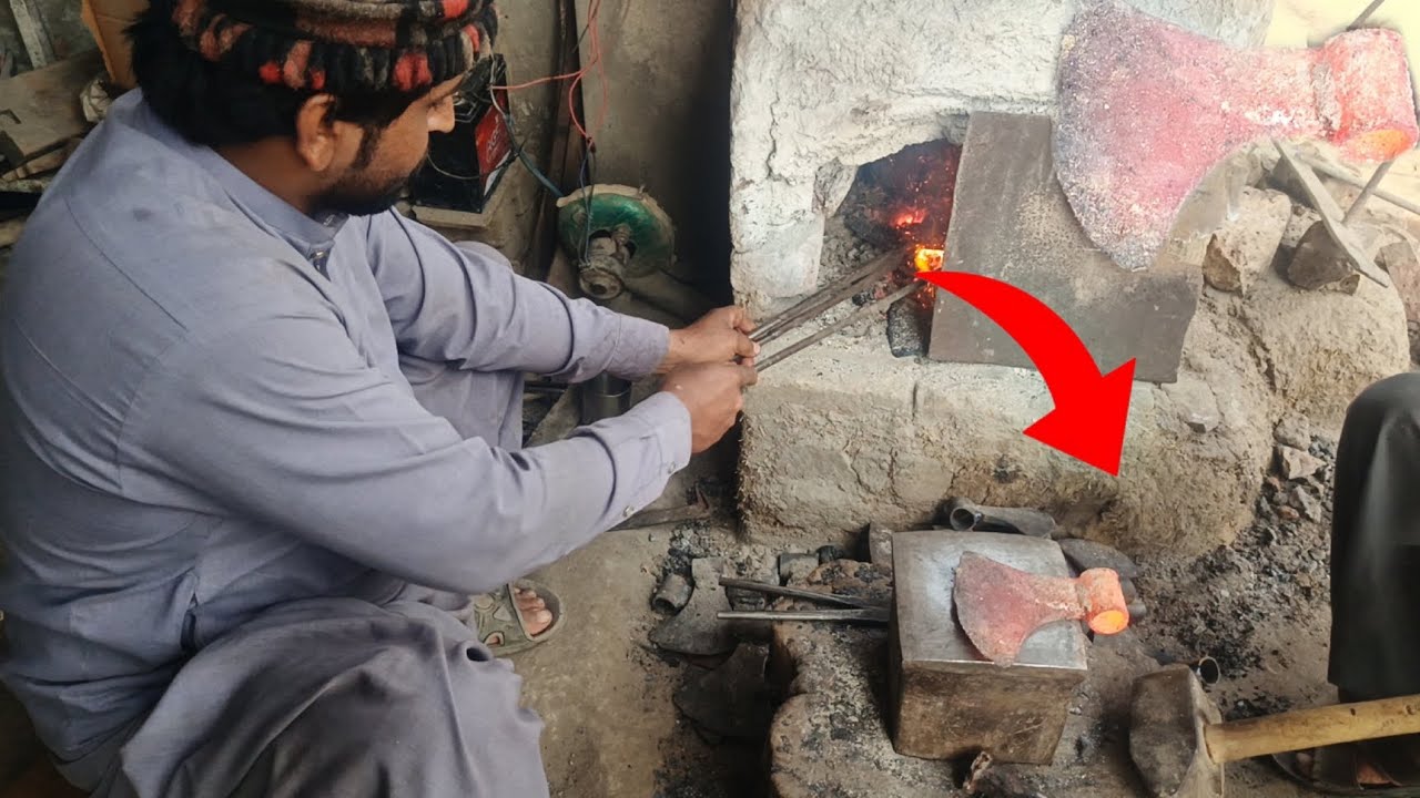 New amazing technique Axe making in the blacksmith tool|| kulhadi kase tayar karte hane. 