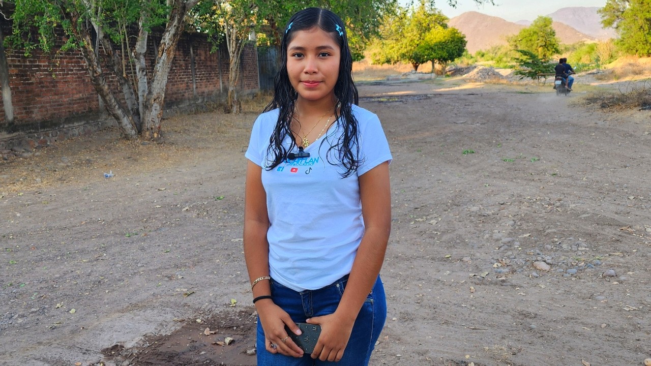 un domingo caluroso en Ajuchitlan del Progreso con su Amiga Kitzury