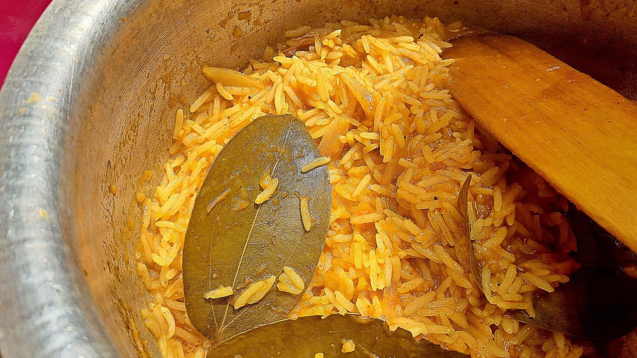 JOLLOF RICE RECIPE in 2 minutes