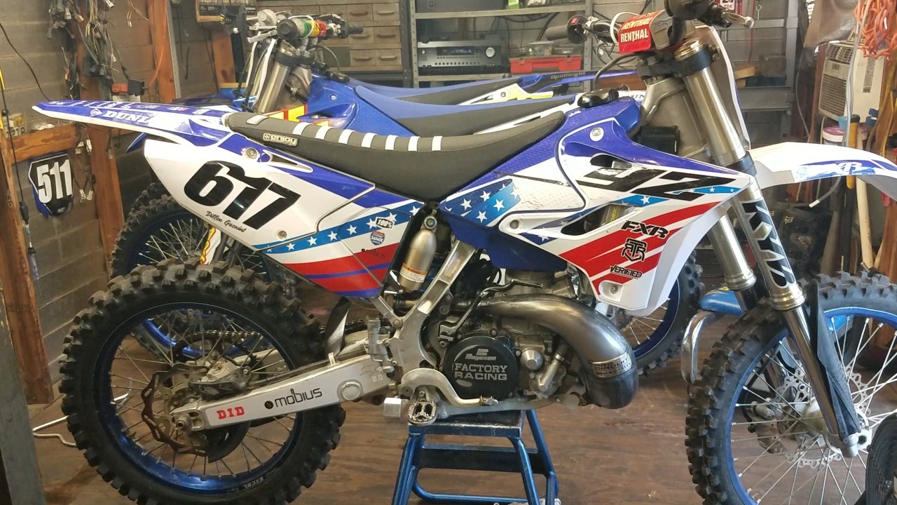 1:11 YZ250 Water Pump Rebuild. Replacing the impeller seals to fix the leak on this Yamaha 1999-2025