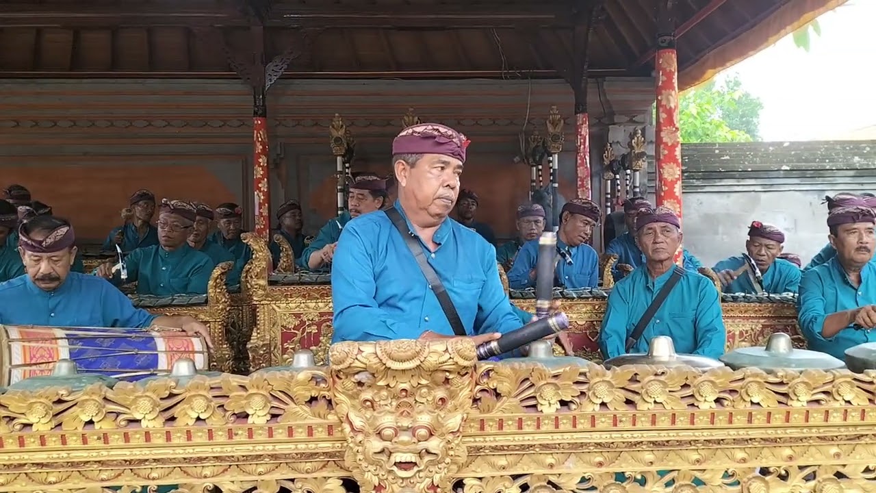 Ngeluwar 