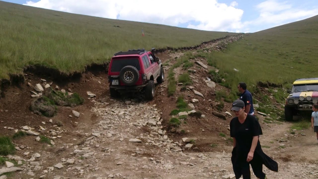 DESCOPERA ROMANIA 4X4 OFFROAD IN PARANG 02.08.2014