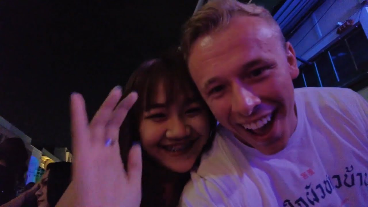 Bangkok Saturday Night Chaos (Police Interrupts The Fun)